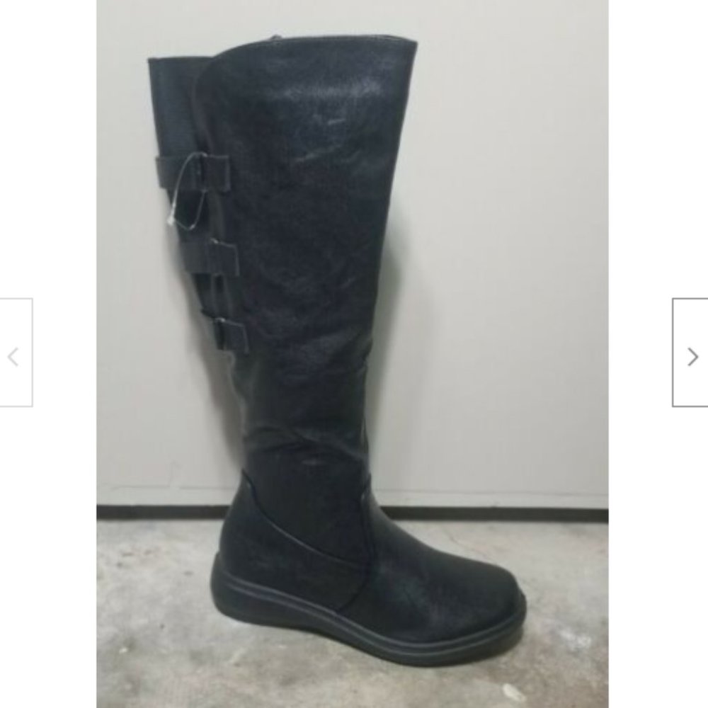 Easy Street Pasley Women's 6.5 Boots - Wide Calf